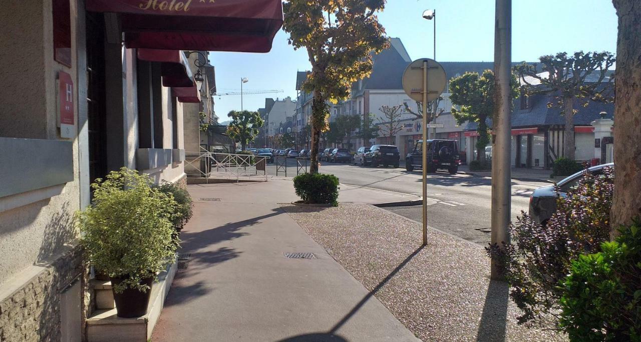 Hotel Le Chantilly Deauville Exterior foto